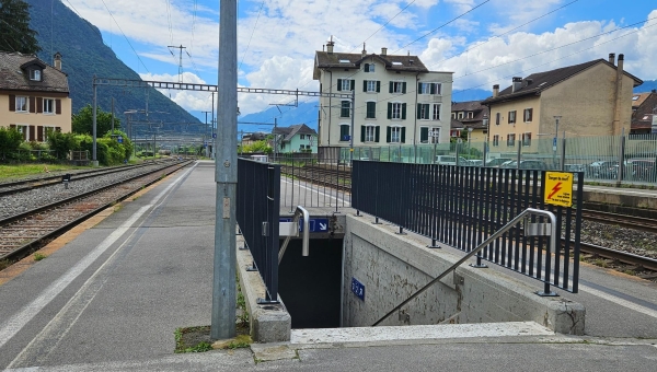 Une pétition demande que la gare de Villeneuve soit remise aux normes de la loi Lhand